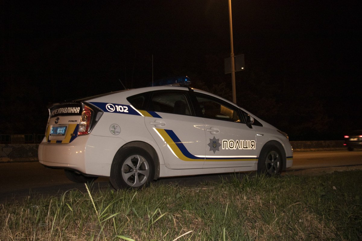 На месте кроме патрульных полицейский работали и сотрудники следственного управления