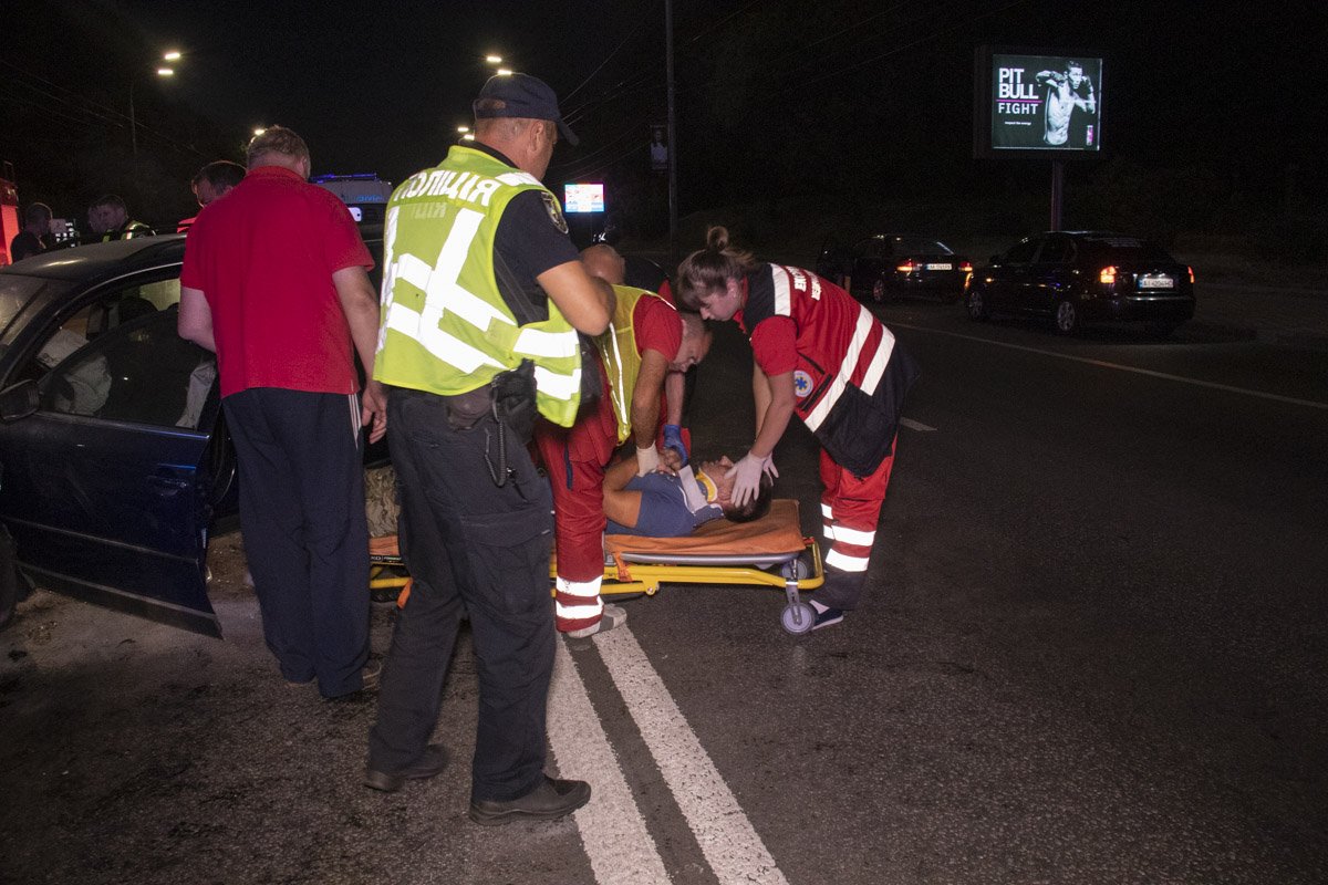 В результате ДТП пострадала женщина-пассажир Peugeot В результате ДТП пострадала женщина-пассажир Peugeot