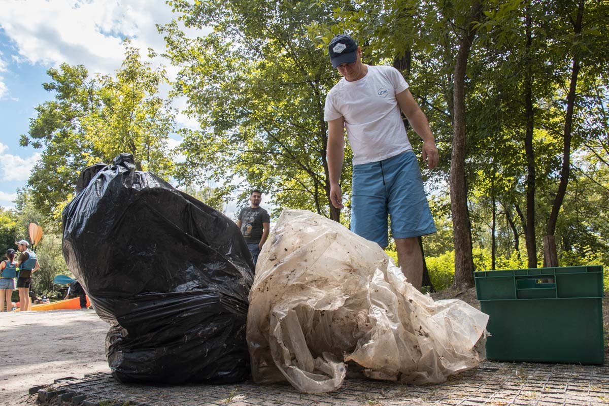 А нашли его немало...