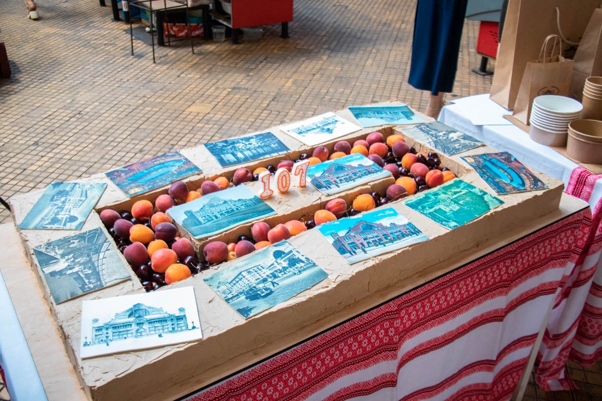 Центральному рынку столицы исполнилось 107 лет