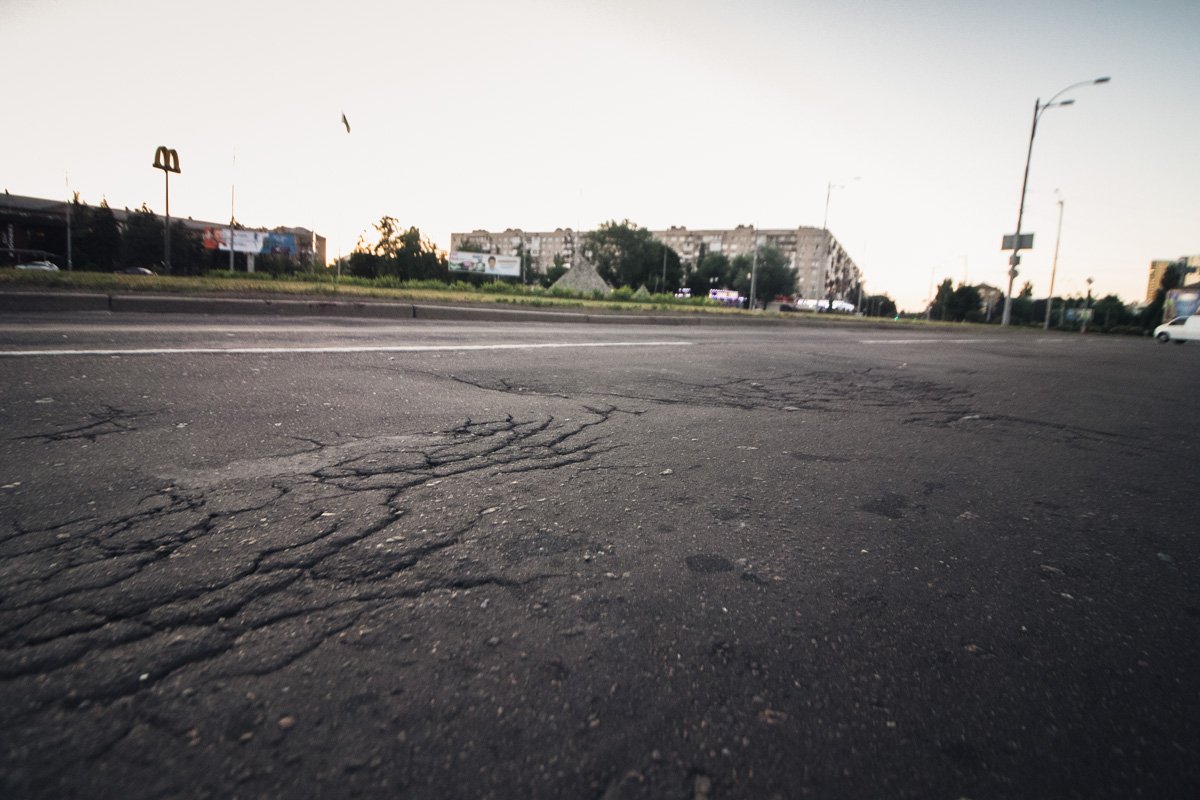 Морщины старого асфальта Морщины старого асфальта