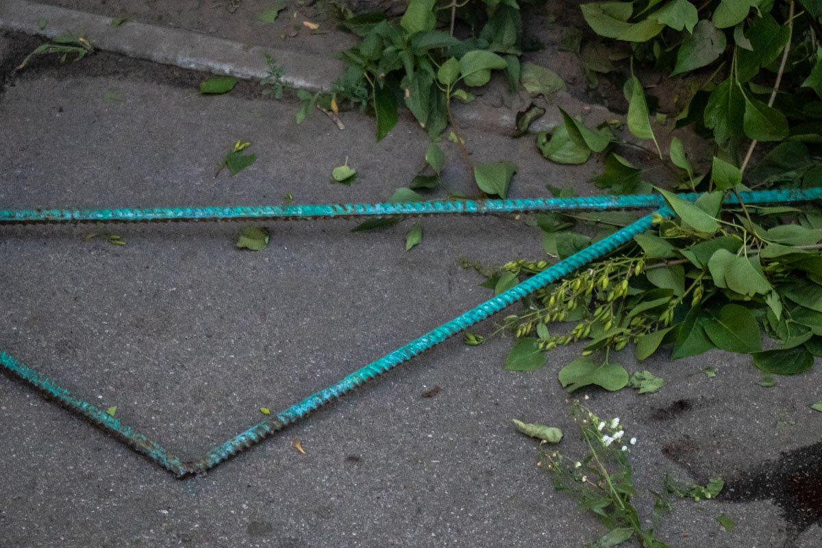 Пострадавшая призналась, что выпрыгнула сама