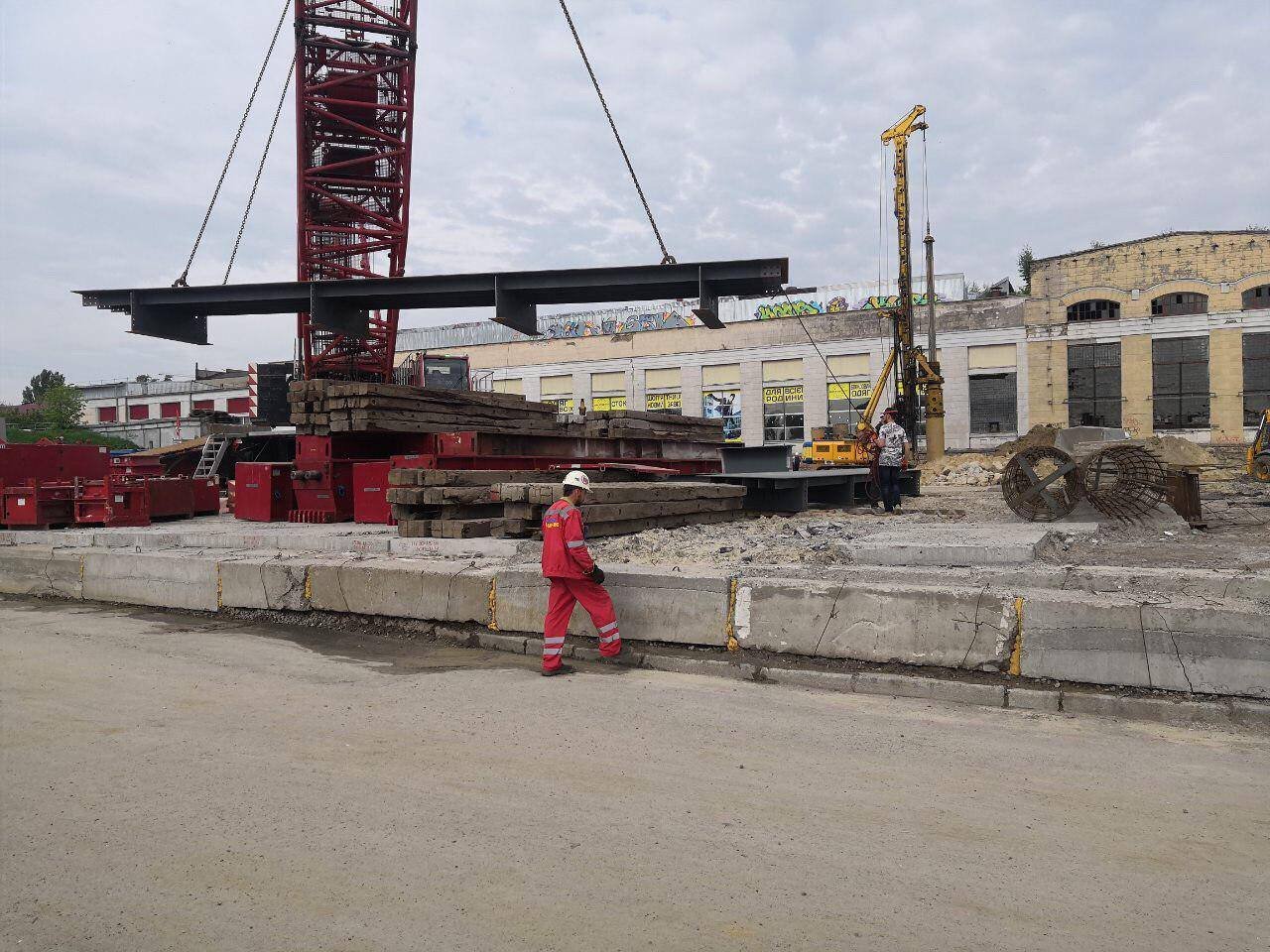 Реконструкция Шулявского путепровода ведется полным ходом