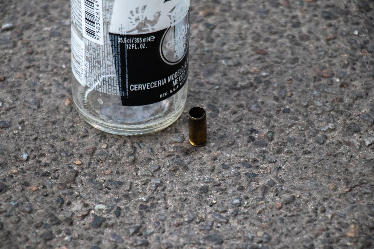 Мужчина открыл огонь после конфликта со своими знакомыми Мужчина открыл огонь после конфликта со своими знакомыми