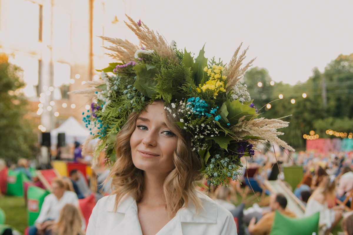 И попробуйте сказать, что украинские девушки не самые красивые? И попробуйте сказать, что украинские девушки не самые красивые?