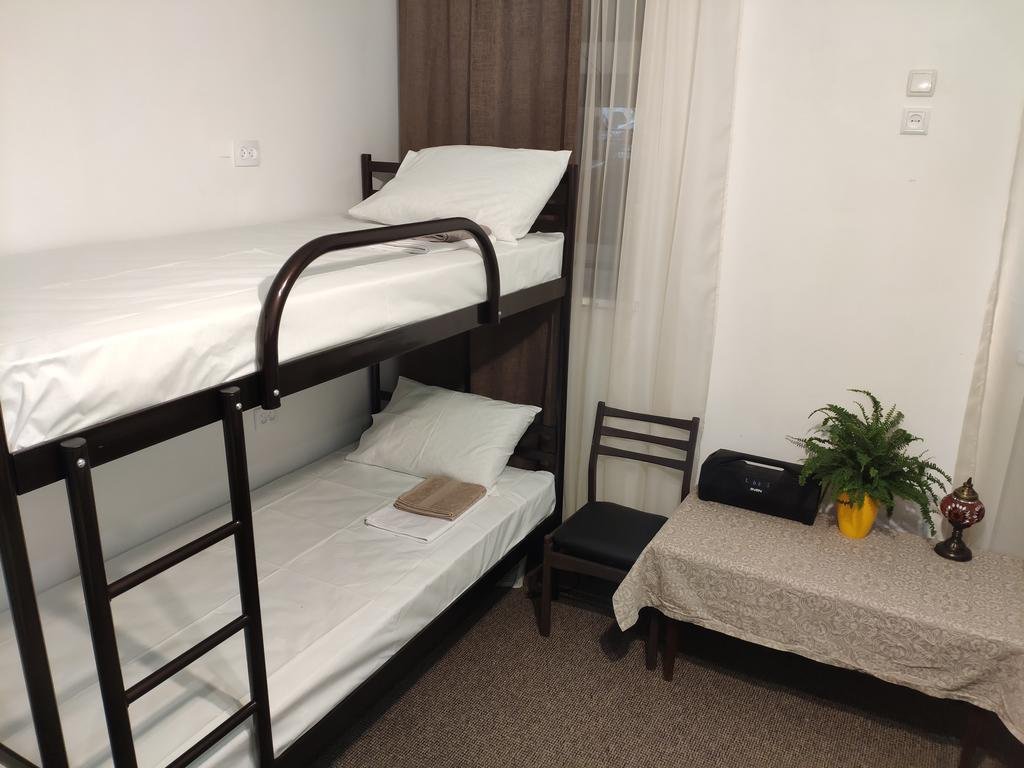 За две ночи в такой комнате двум взрослым людям придется заплатить 940 гривен За две ночи в такой комнате двум взрослым людям придется заплатить 940 гривен