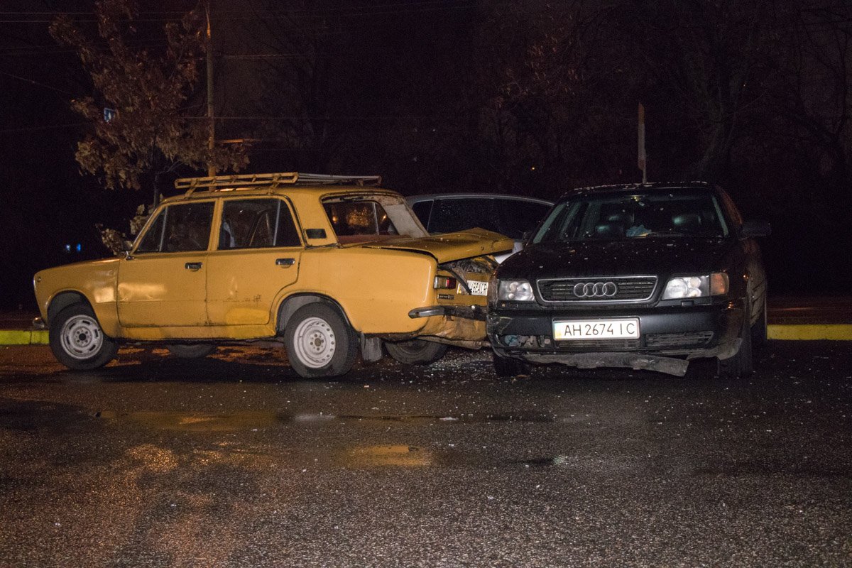 На прочность испытан советский и немецкий автопром