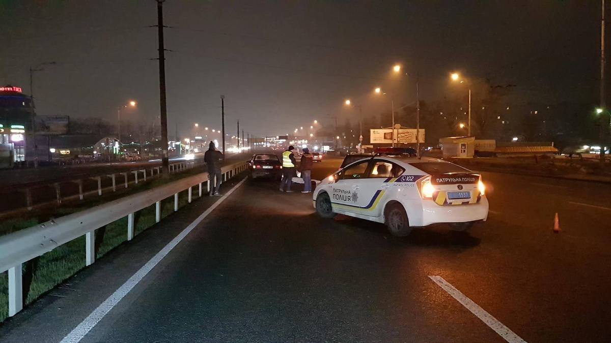 На месте работает патрульная полиция и СОГ На месте работает патрульная полиция и СОГ