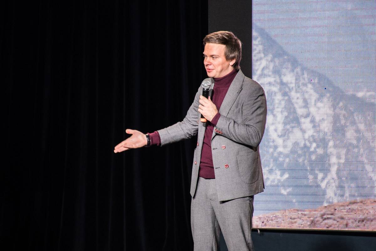 Телеведущий рассказал о секретах съемочного процесса Телеведущий рассказал о секретах съемочного процесса