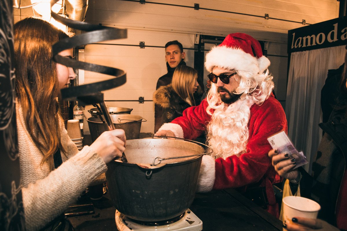 Самый запоминающийся персонаж мероприятия - "плохой" Санта