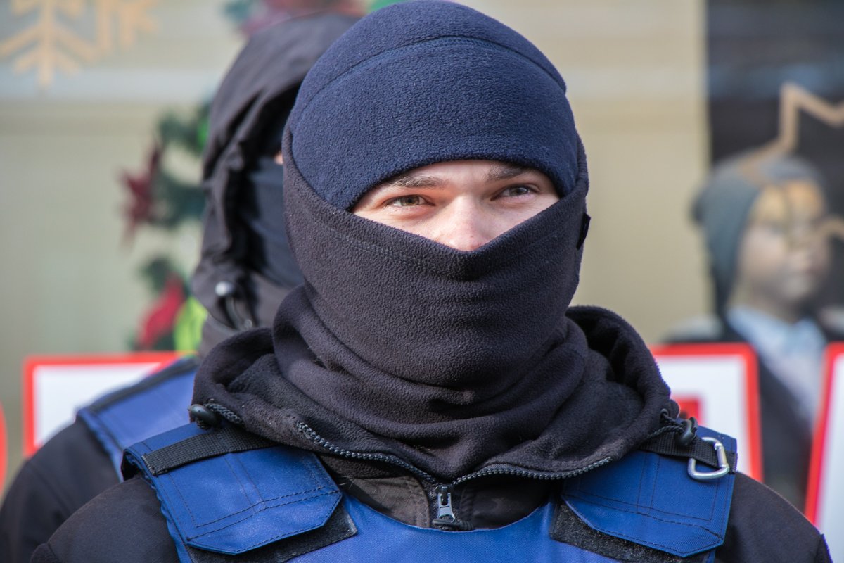 В центре Киева за порядком следит огромное количество правоохранителей В центре Киева за порядком следит огромное количество правоохранителей