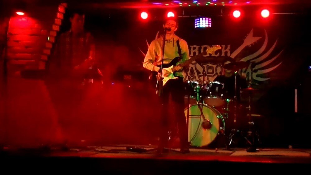 Он был колыбелью для многих украинских рок-групп Он был колыбелью для многих украинских рок-групп