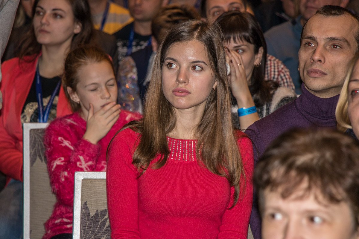 Гости с восхищением смотрели на Ольгу Лящук, Кирилла Шимко и других талантливых спортсменов