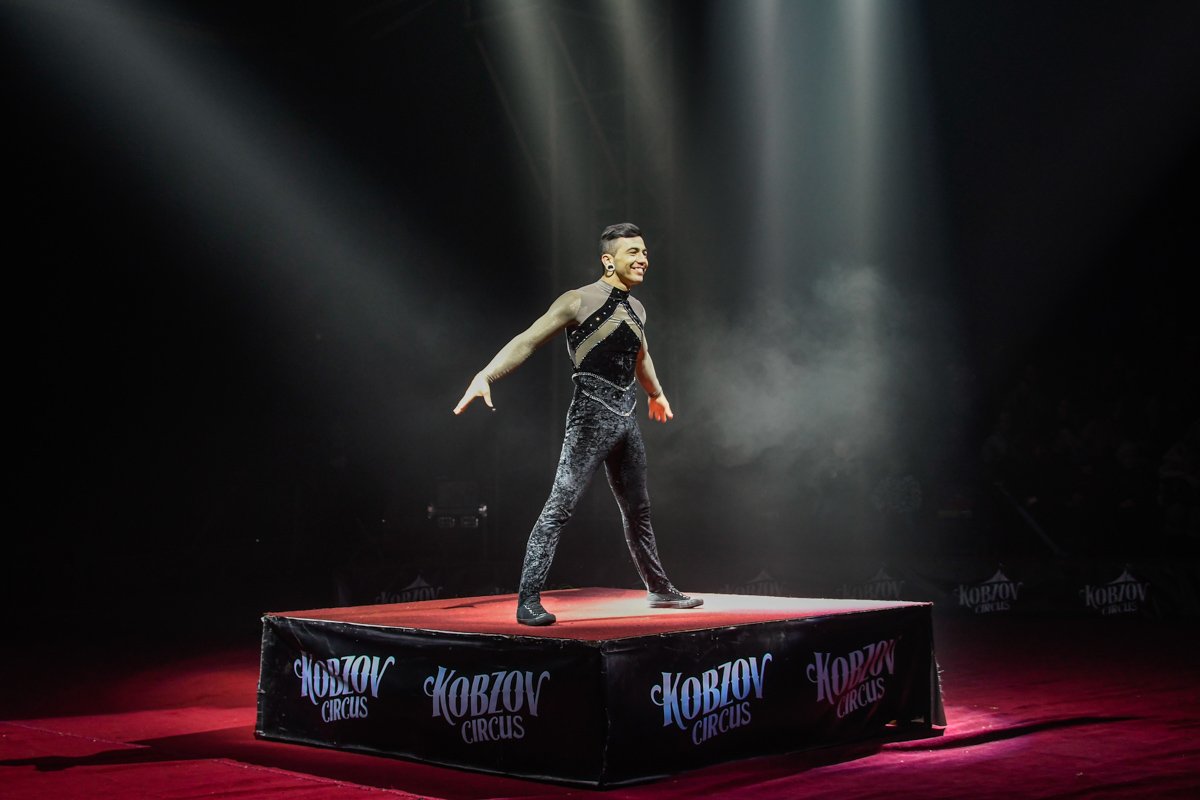 Гибкий и гуттаперчевый, как змея, чилиец Джино Эскобар Валентино