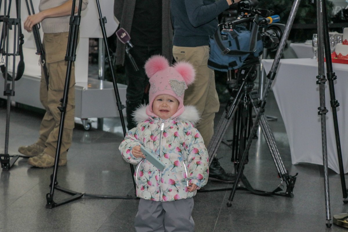 Не для всех торжественная церемония была веселой и радостной Не для всех торжественная церемония была веселой и радостной