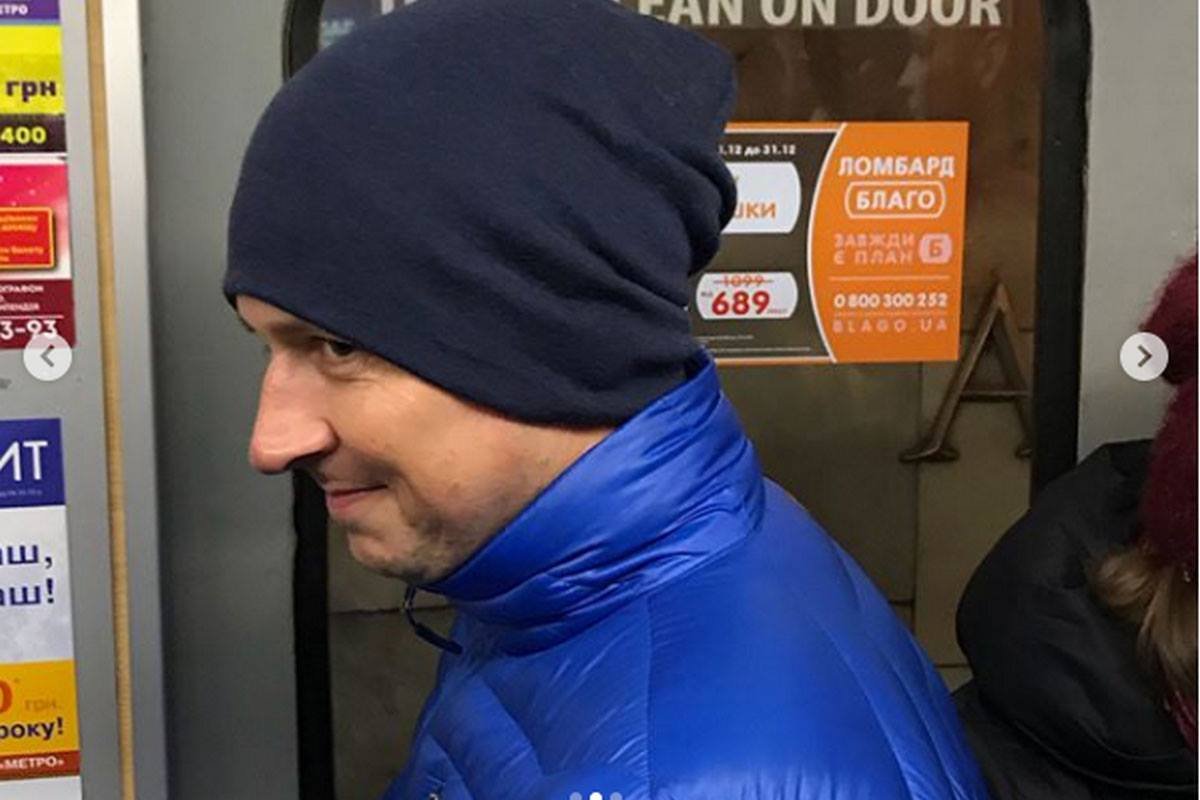 Поездка в метро показалась Александру Педану очень веселой Поездка в метро показалась Александру Педану очень веселой