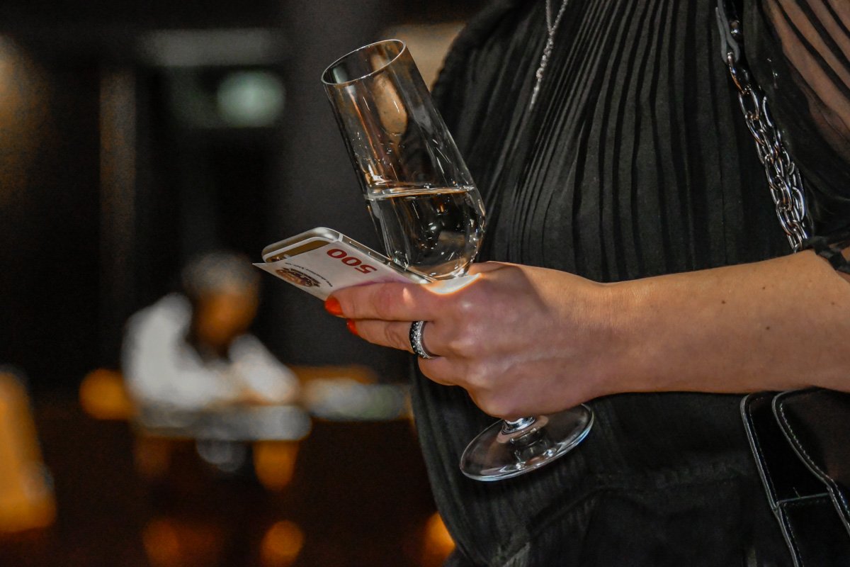 Главное в игре в рулетку- холодное просекко