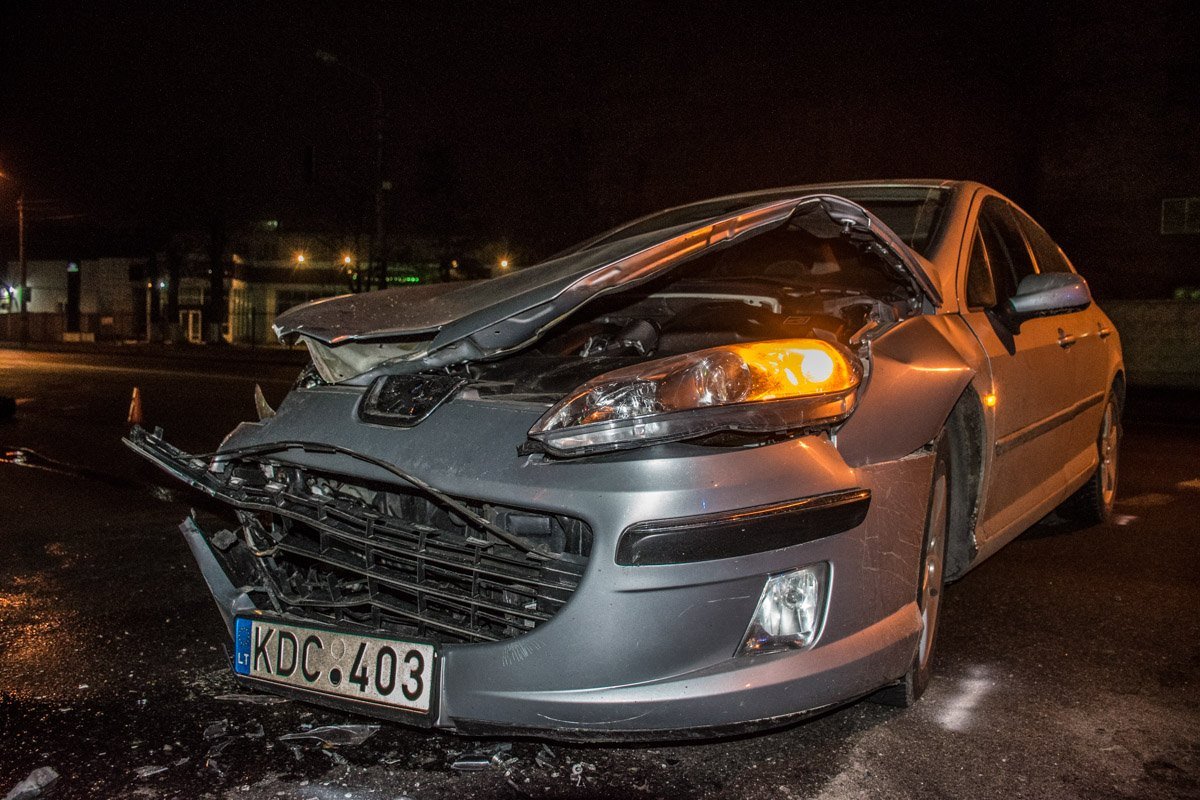 Электроника работает несмотря на повреждения Электроника работает несмотря на повреждения