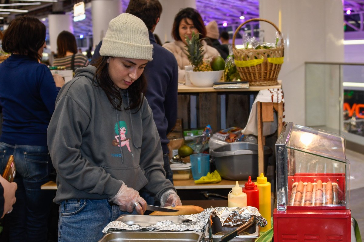 Блюда готовили прямо на глазах у посетителей