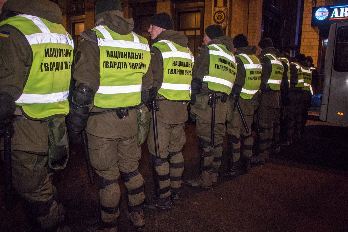 На Майдане дежурила Национальная гвардия На Майдане дежурила Национальная гвардия