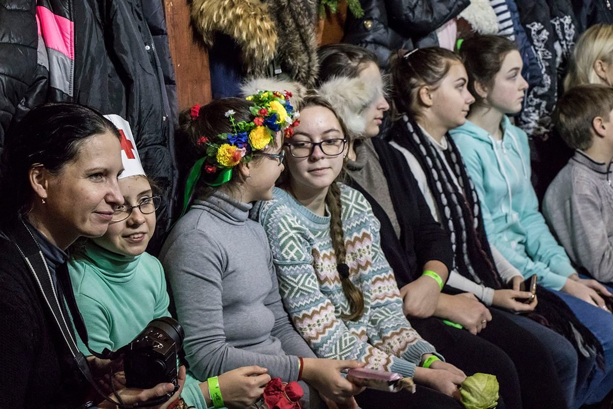 Дети с нетерпением ждали Николая