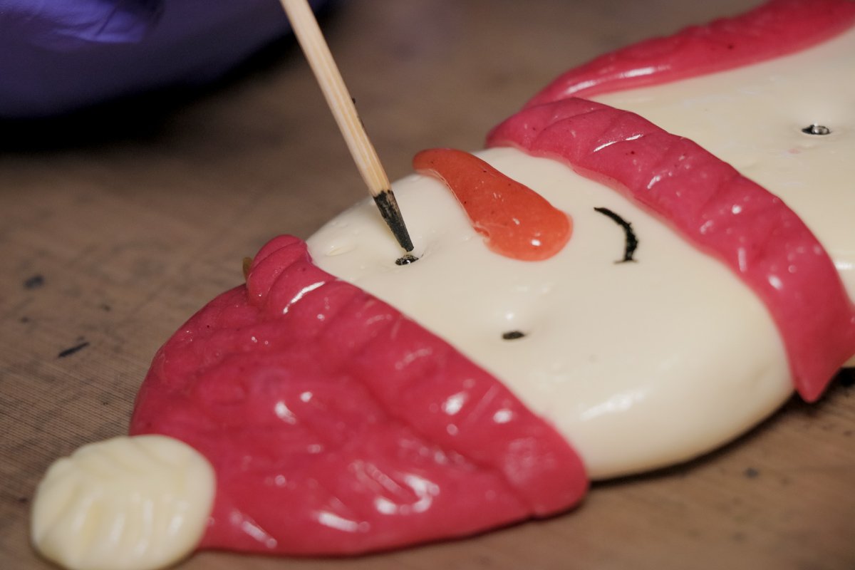 При таком ювелирном деле спешка противопоказана При таком ювелирном деле спешка противопоказана