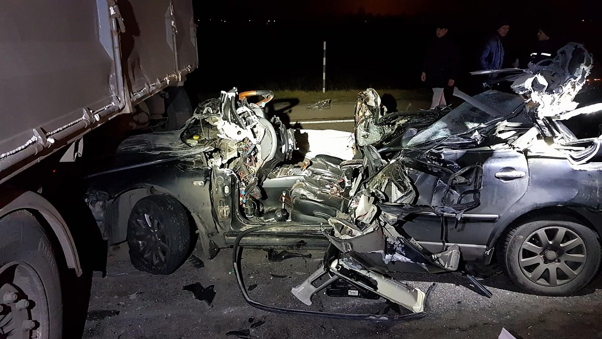 В Киеве на Броварской окружной произошло смертельное ДТП В Киеве на Броварской окружной произошло смертельное ДТП