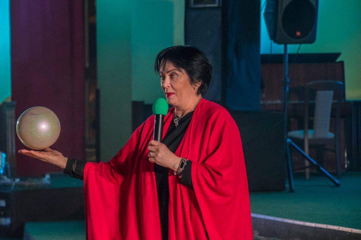 Ирина Дерюгина на аукционе выставила свой гимнастический мяч