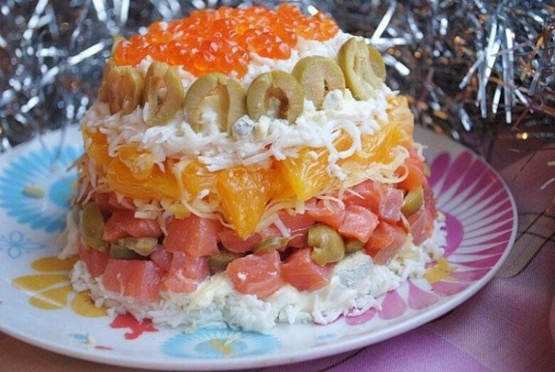 Салат с форелью и апельсином