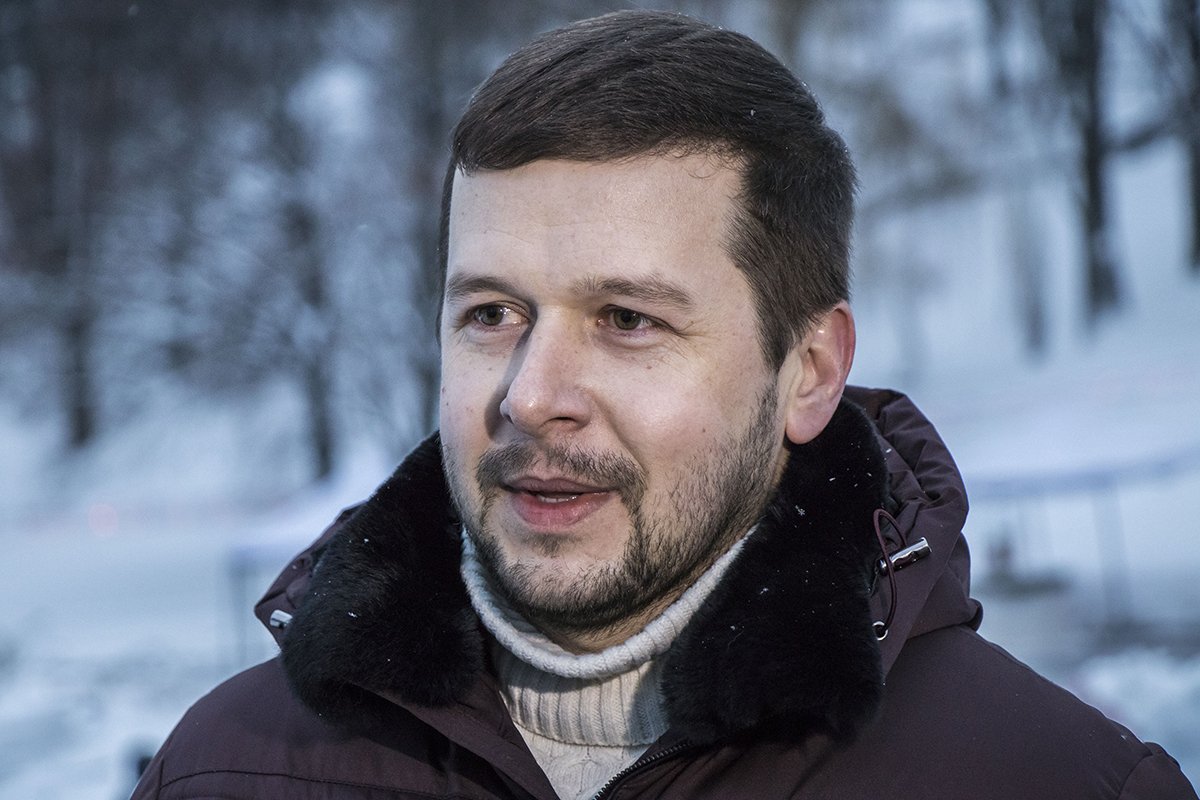 Праздничный новогодний фестиваль открыл директор КО "Киевзеленстрой" Михаил Наконечный