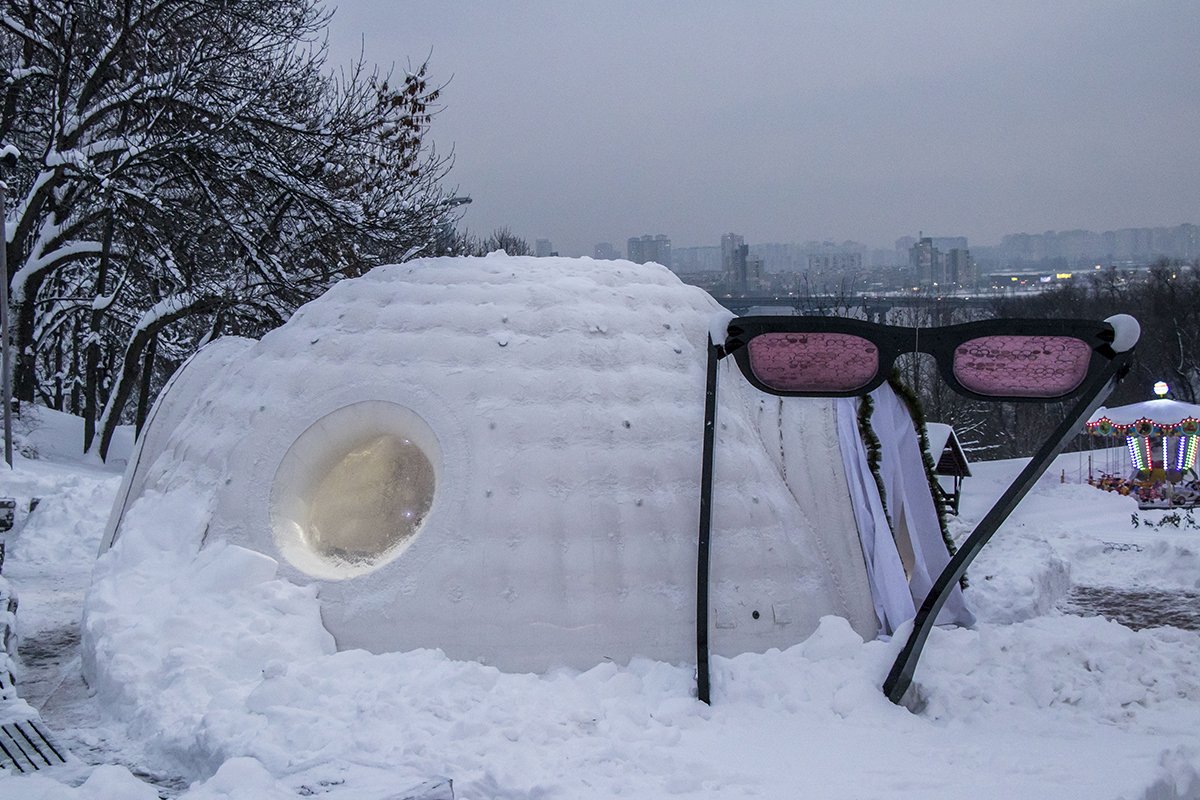 Также на Певческом поле поселился Санта-Клаус