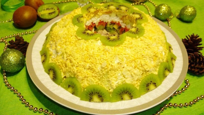 Рецепты самых вкусных салатов на Новый год 2018: как приготовить и фотографии 1