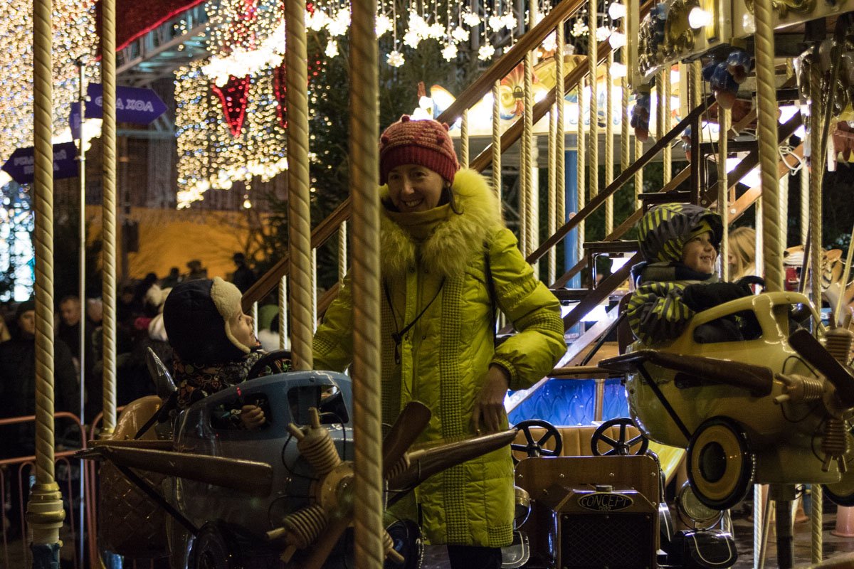 Мама превратила вечер своего ребенка в сказку 