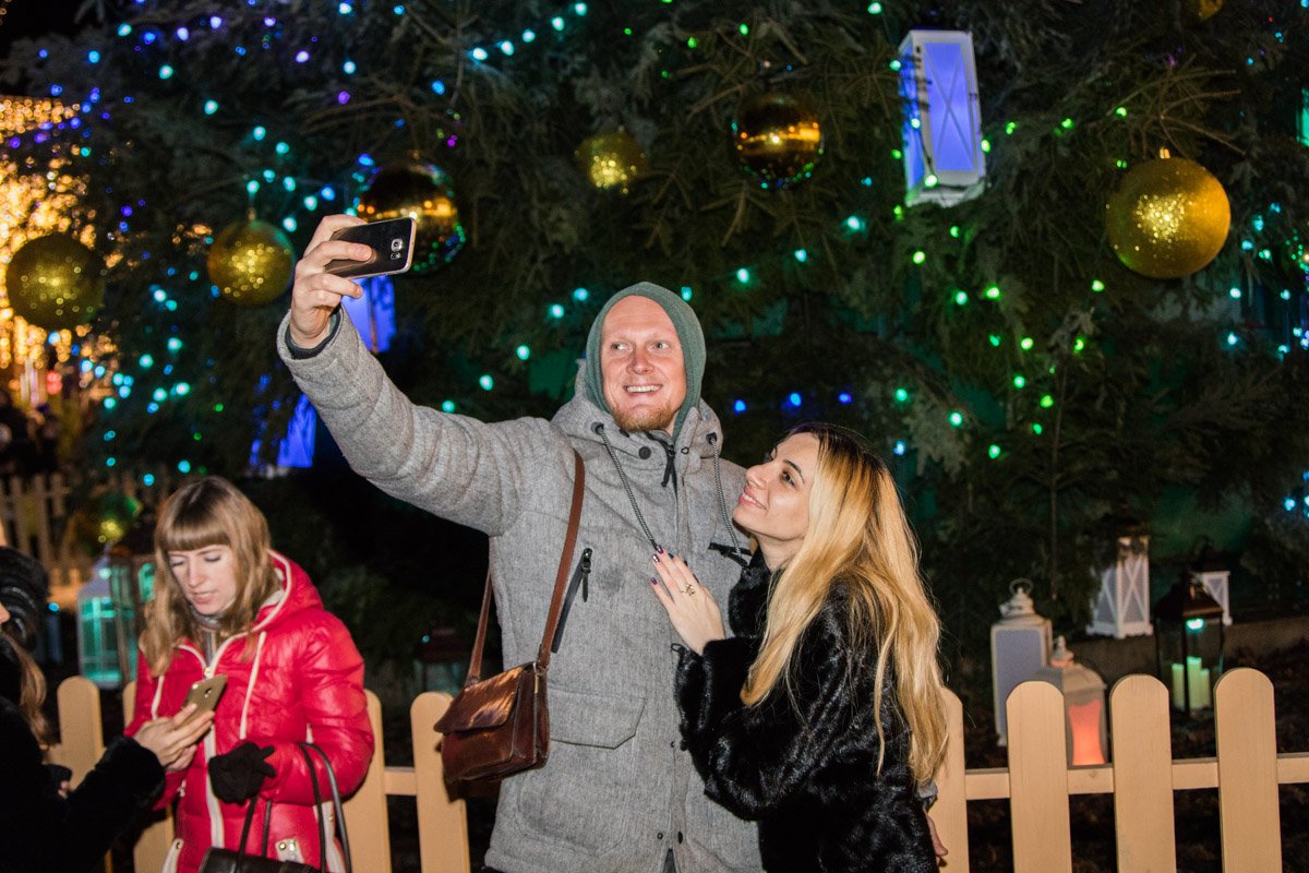 «Рождество на Софии» проходило в сопровождении песен и слов о рождении Иисуса