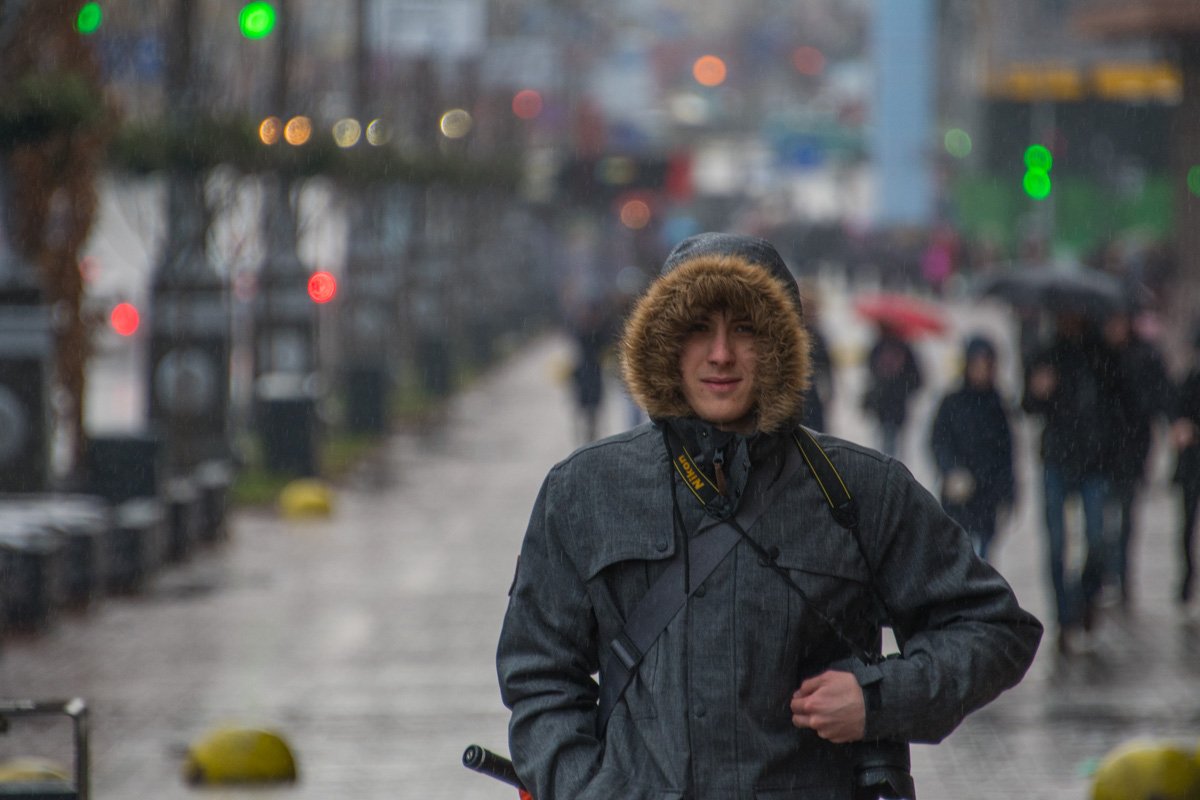 Самое время спрятаться под капюшоном Самое время спрятаться под капюшоном