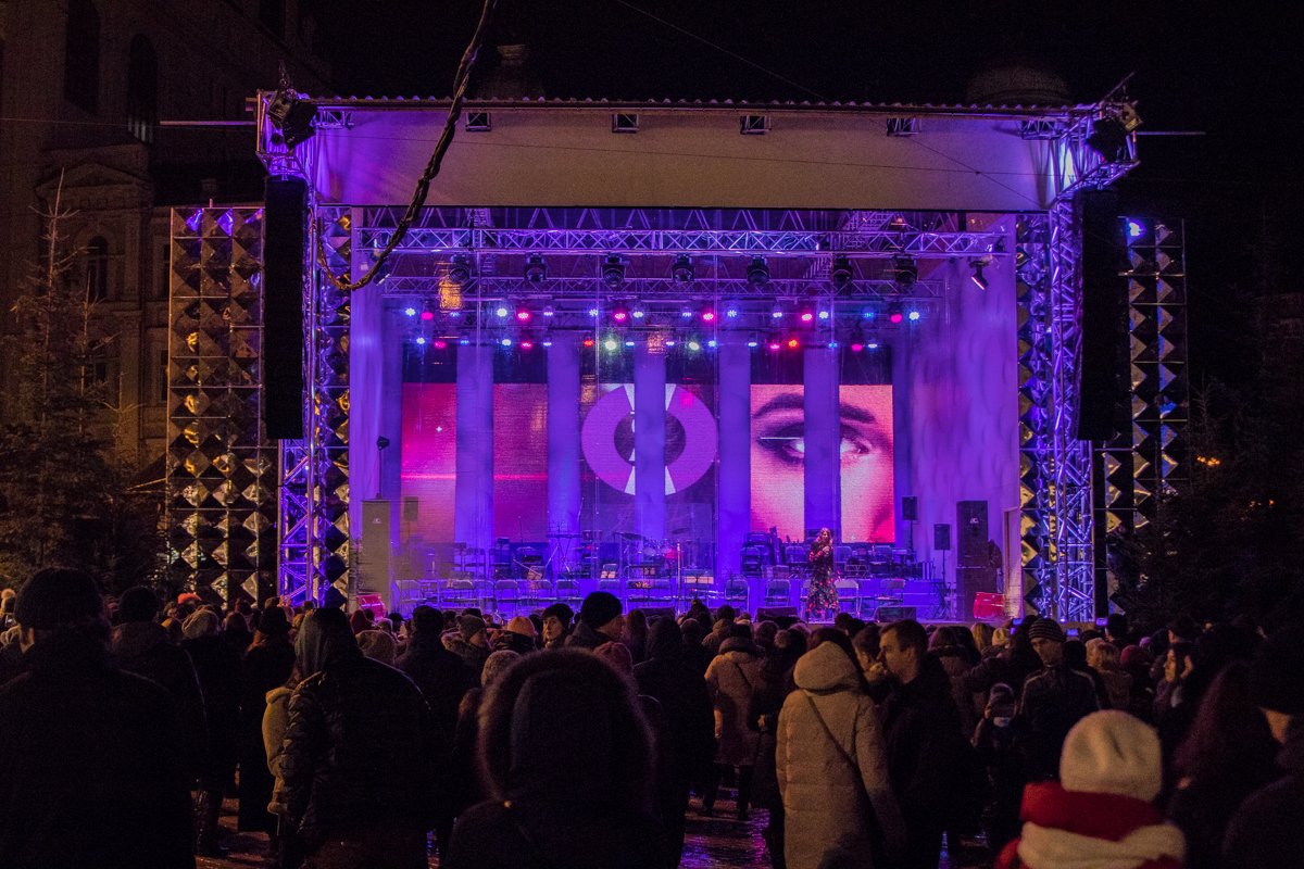 Красотка Tayanna подарила гостям мероприятия лучшие песни