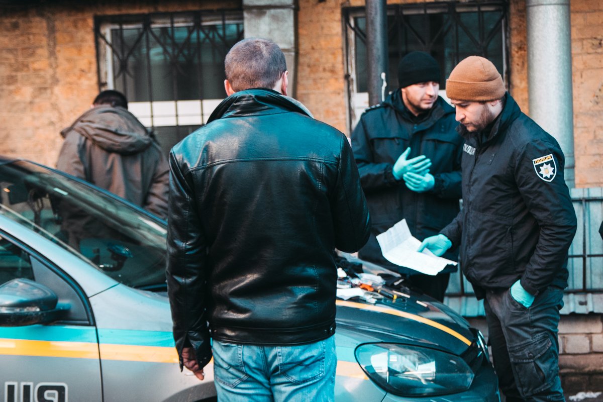 Коллеги подоспели к месту нападения