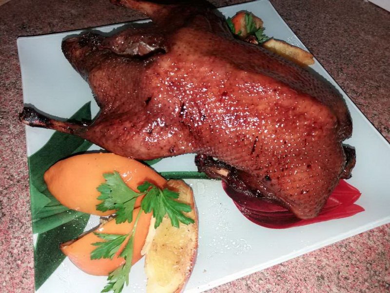 Утка с медом и апельсином