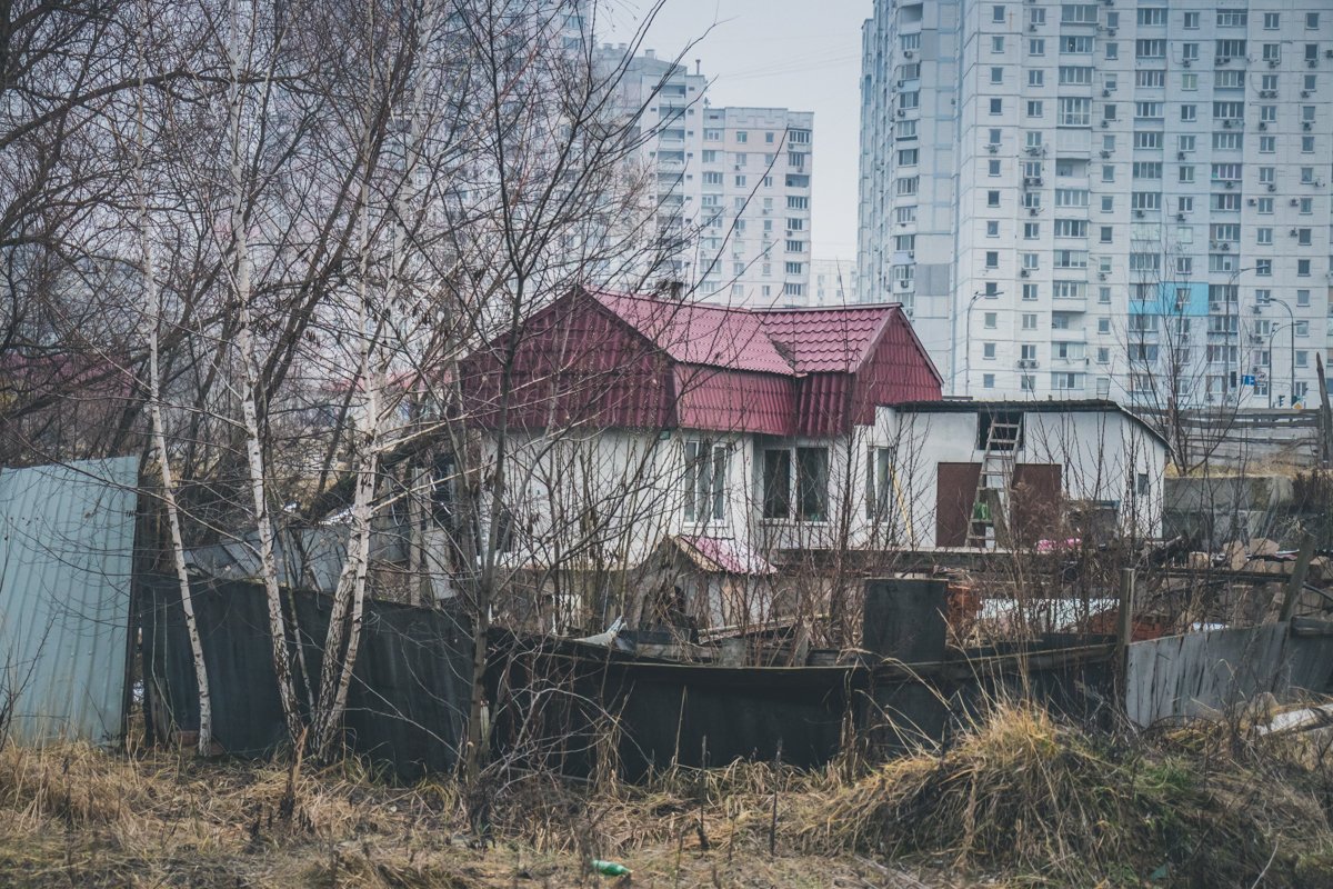 Отдаленный "остров" на Троещине