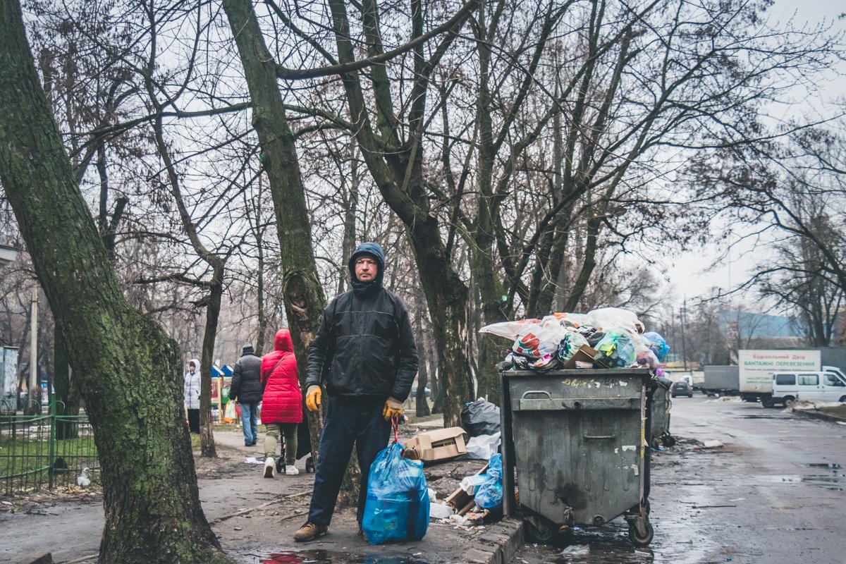 Жаль, что мысли нельзя выбросить