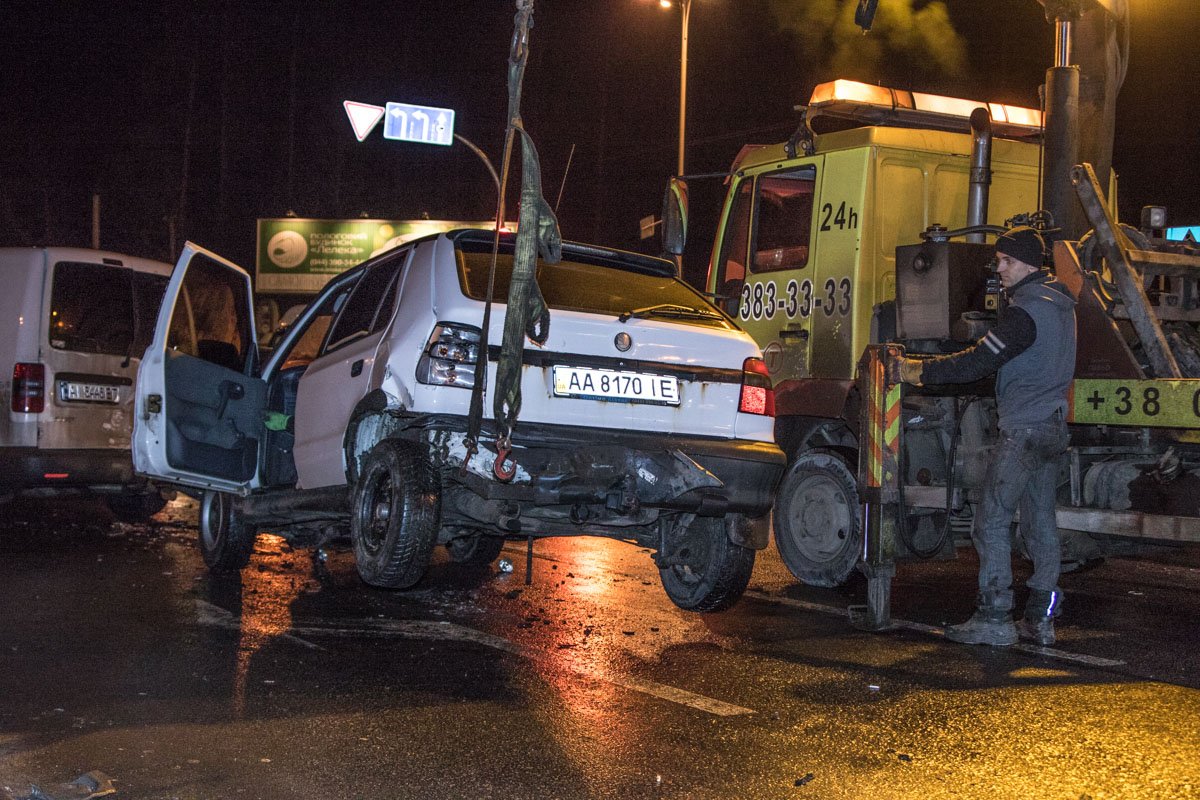 Не все машины смогли доехать домой своим ходом Не все машины смогли доехать домой своим ходом