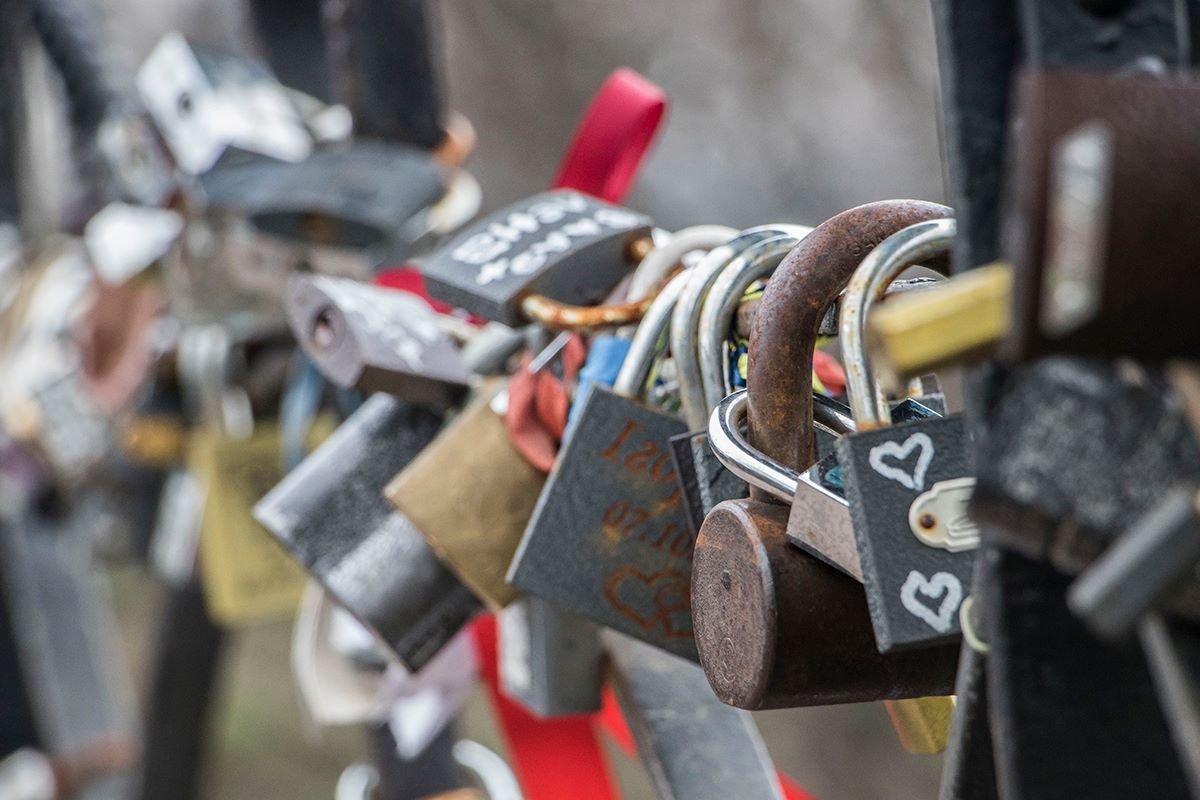 Связать судьбы накрепко Связать судьбы накрепко