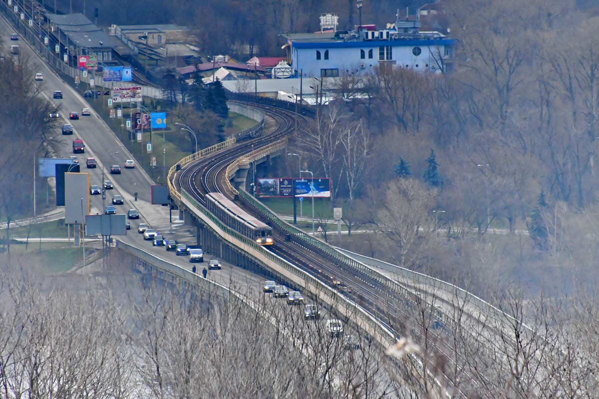 Змеи дорог ведут к новому дню Змеи дорог ведут к новому дню