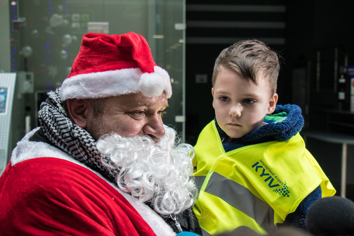 Досталось немножко праздника и деткам Досталось немножко праздника и деткам