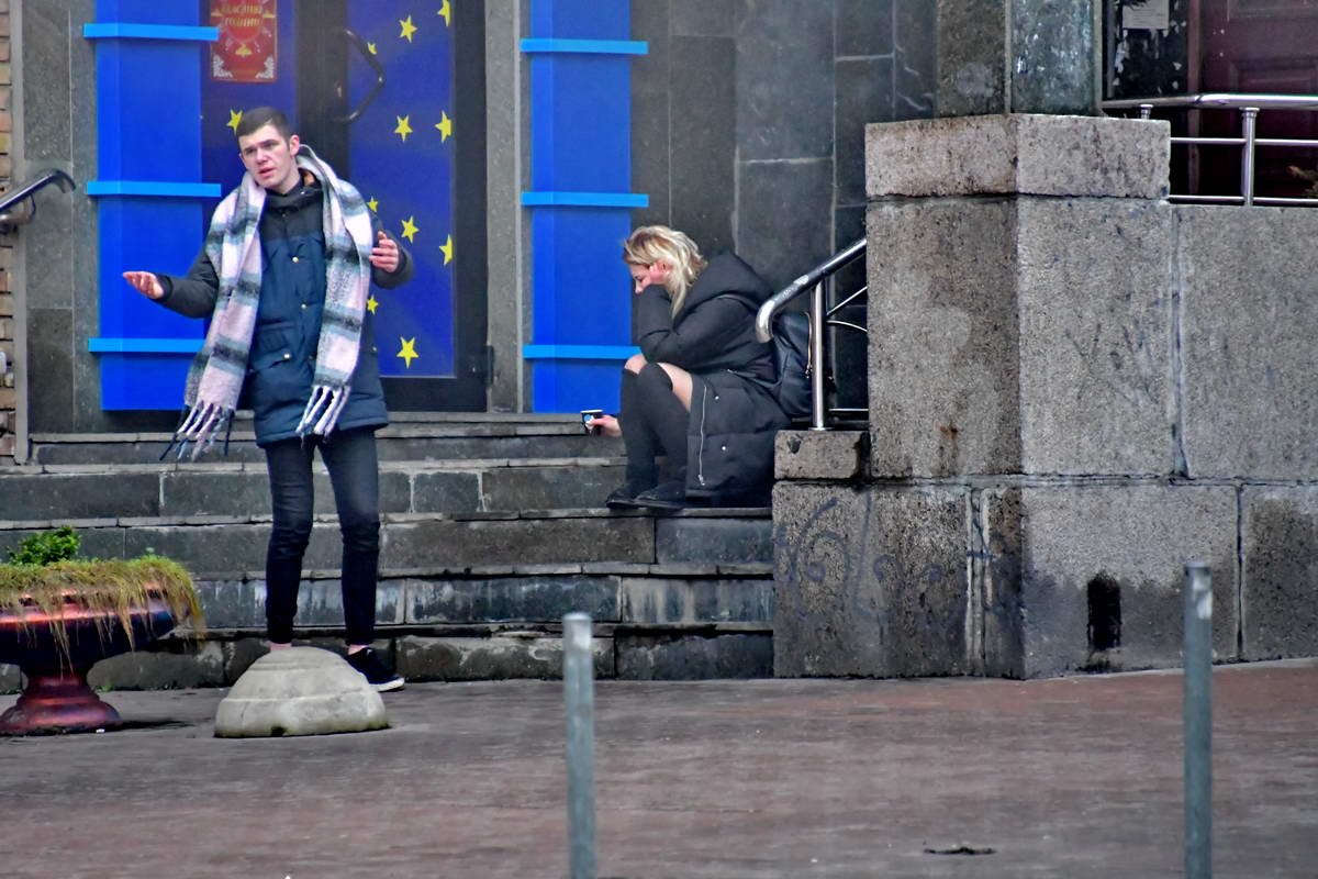 Веселая ночка выдалась Веселая ночка выдалась