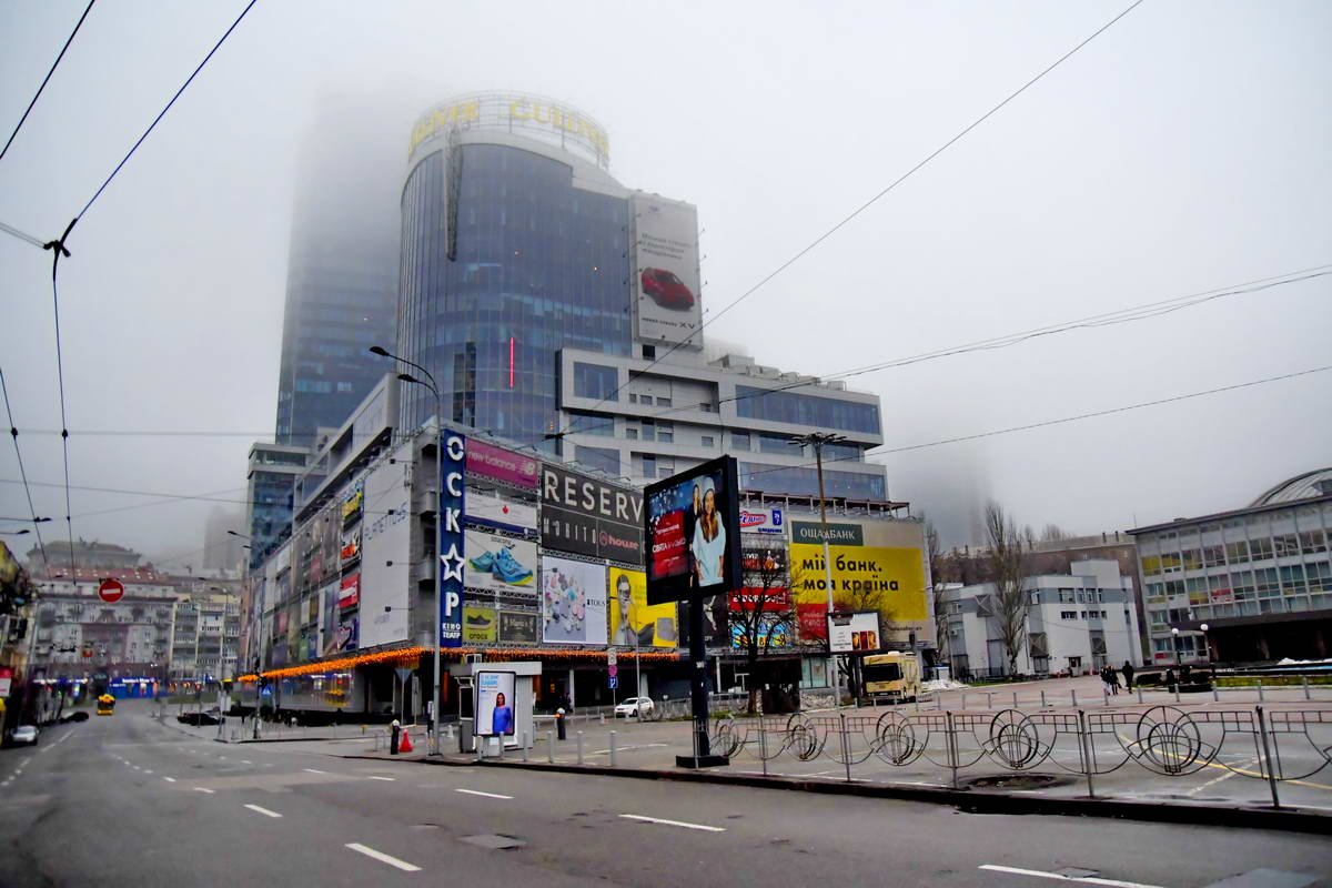 Пустынный город Пустынный город