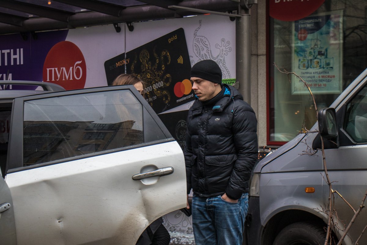 Водитель Kia Sorento пытался скрыть свою причастность к ДТП Водитель KIA Sorento пытался скрыть свою причастность к ДТП