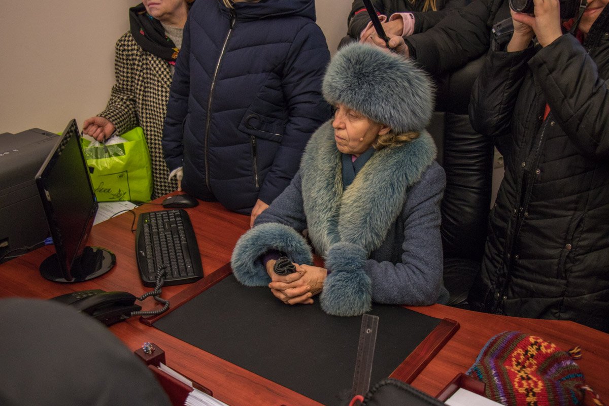 Женщина не знала лично Ирину, но тоже хотела в инициативную группу, чтобы отстоять справедливость Женщина не знала лично Ирину, но тоже хотела попасть в инициативную группу, чтобы отстоять справедливость