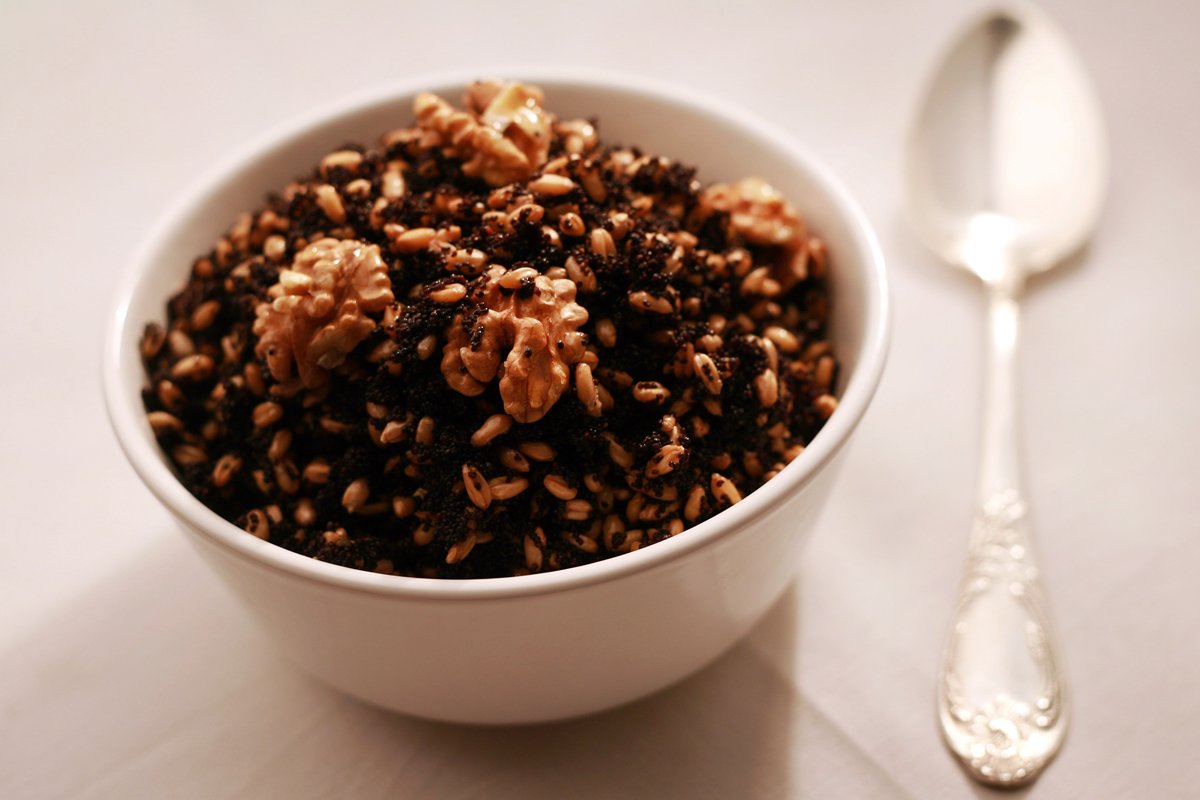 Пшеничная кутья с орехами