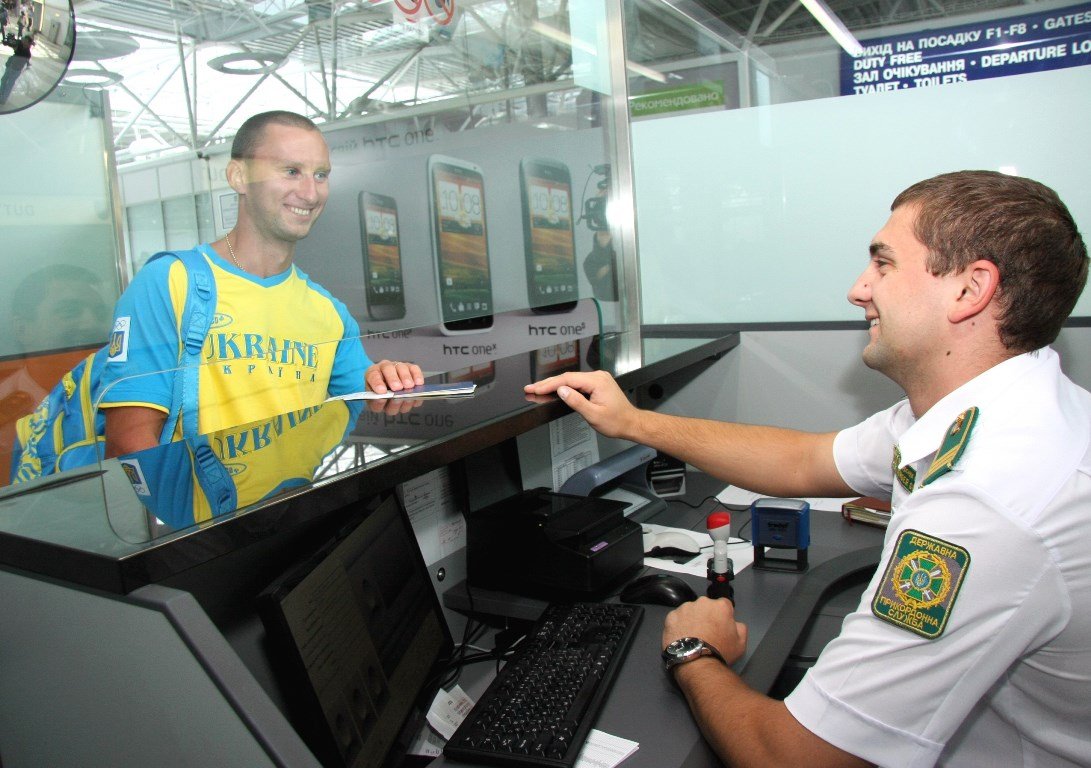 На государственной границе заработала система фиксации биометрических данных иностранцев и лиц без гражданства